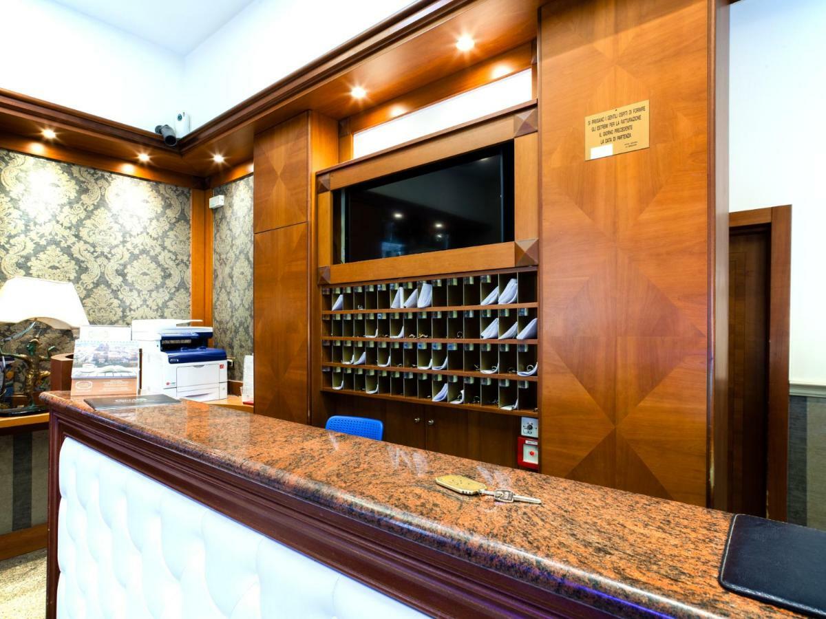 Astoria Deluxe Rooms Bologna Eksteriør billede